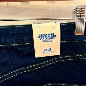 H&M skinny high waist jeans Sz 28